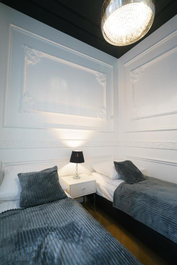 Prestige Apartment Rynek Kielce Exterior photo